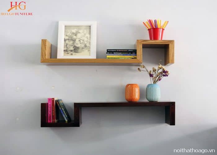 Mẫu kệ được thiết kế với chi tiết đối lập